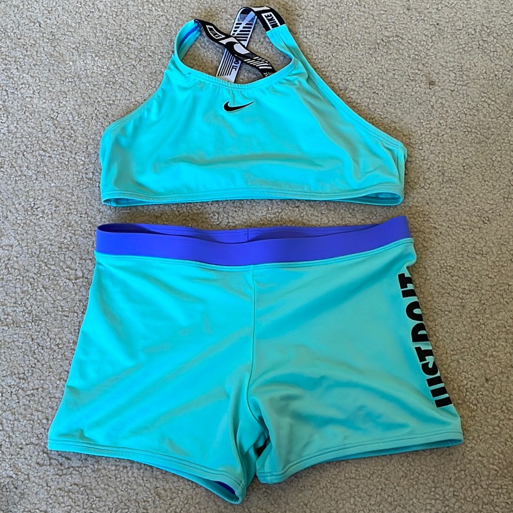 Nike Sports Bra and Short Set Teal Youth XL